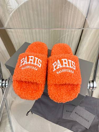 Picture of Balenciaga Shoes Women _SKUfw143333190fw